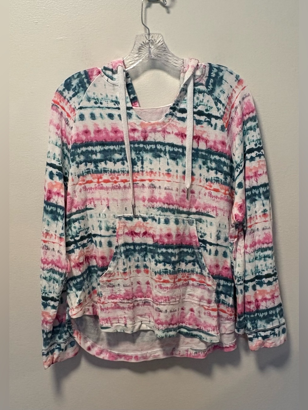 Koolaburra by UGG hoodie colorful boxy cropped boho casual athleisure comfy